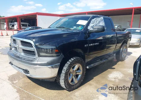2011 Ram Ram 1500 St z USA, uszkodzony, nr VIN 1D7RV1GT0BS648255